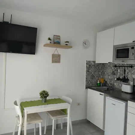 Апартаменти Delfines 2 - Small - Pool View- Good Wifi - 5 Minuts To The Beach Пуерто-дель-Кармен
