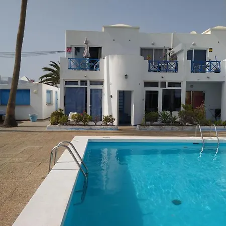 Апартаменти Delfines 2 - Small - Pool View- Good Wifi - 5 Minuts To The Beach